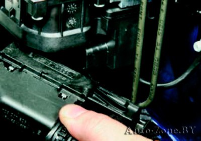 Снятие и установка гидроэлектронного модуля управления антиблокировочной системой тормозов (ABS)