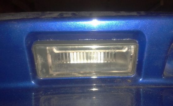 Плафоны освещения номера Fiat Albea - демонтаж, очистка и монтаж