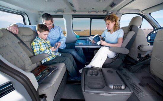 Лучшие микроавтобусы для запоминающихся семейных путешествий