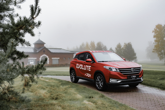 Обзор EVOLUTE i-JOY: современный взгляд на электромобили в России