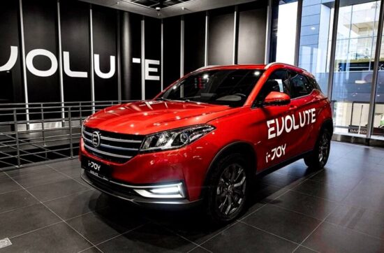 Обзор EVOLUTE i-JOY: современный взгляд на электромобили в России