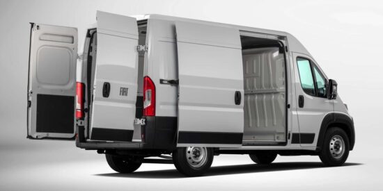 Fiat Ducato Cargo: грузовой минивэн для бизнеса и активного отдыха