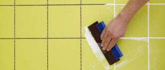 Правила выбора и правильного применения затирки для плитки в процессе проведения ремонта