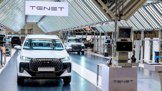 Локализация по-русски: между китайскими моторами и отечественными амбициями